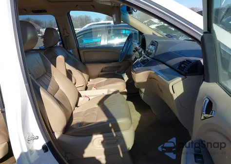 2010 Honda Odyssey Ex-L from USA, damaged, VIN 5FNRL3H67AB110944